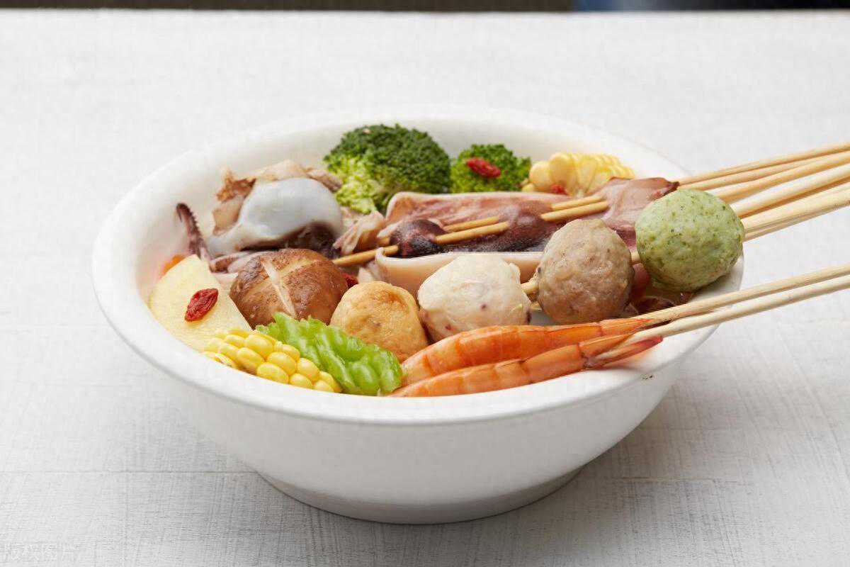 天水麻辣烫火了，重庆麻烫你娃反思！改天水麻辣烫重庆“分烫”？