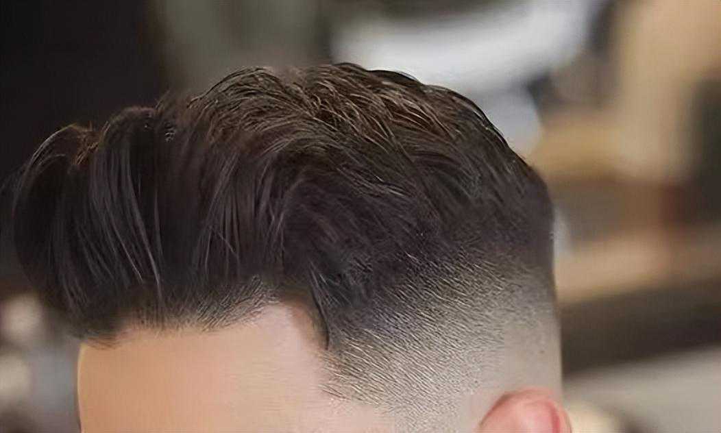 2024年男士圆脸最帅发型（2）