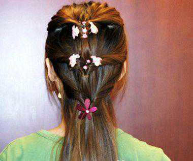 10款淑女气质的女生发型！