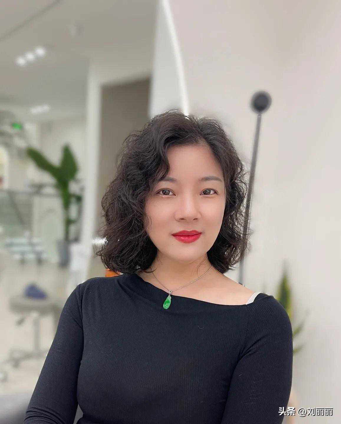 四种最美发型，好看时尚有气质，这个秋冬你值得拥有