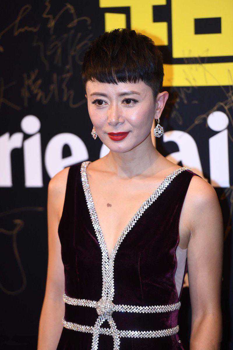 张恒这“假小子”发型没法认了，虽然多了英气却少了女人味