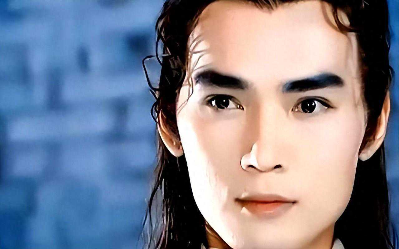 10位“泡面”发型美男，躲过了成毅，躲过了焦恩俊，却躲不过他