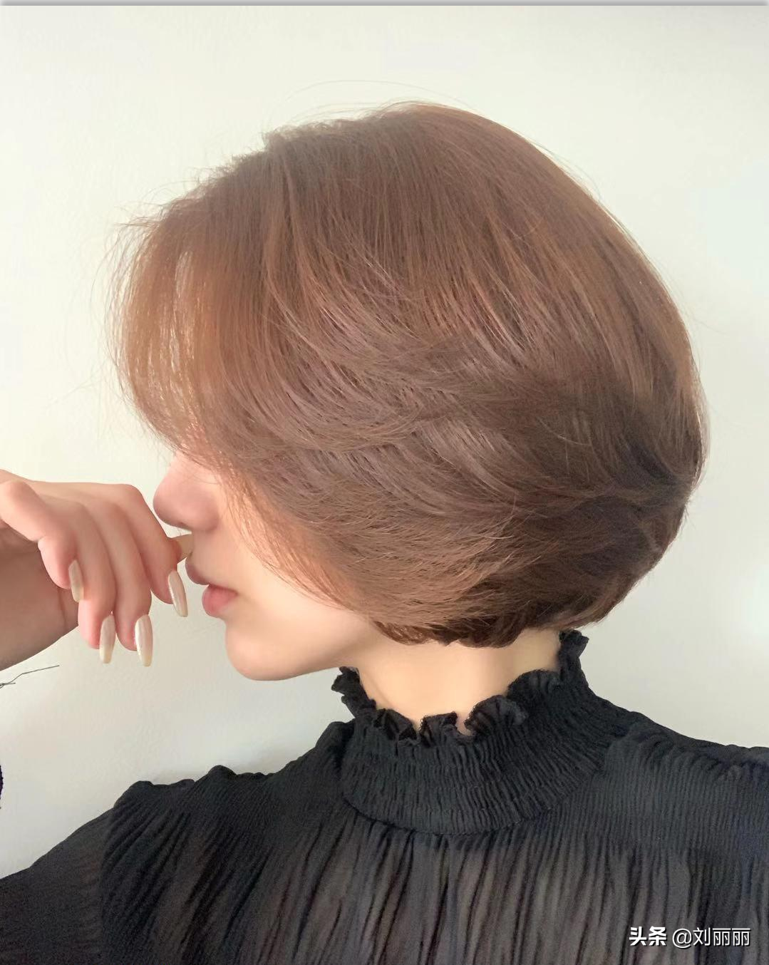 最值得尝试的22发型，修颜又时尚，你也可以美到像明星