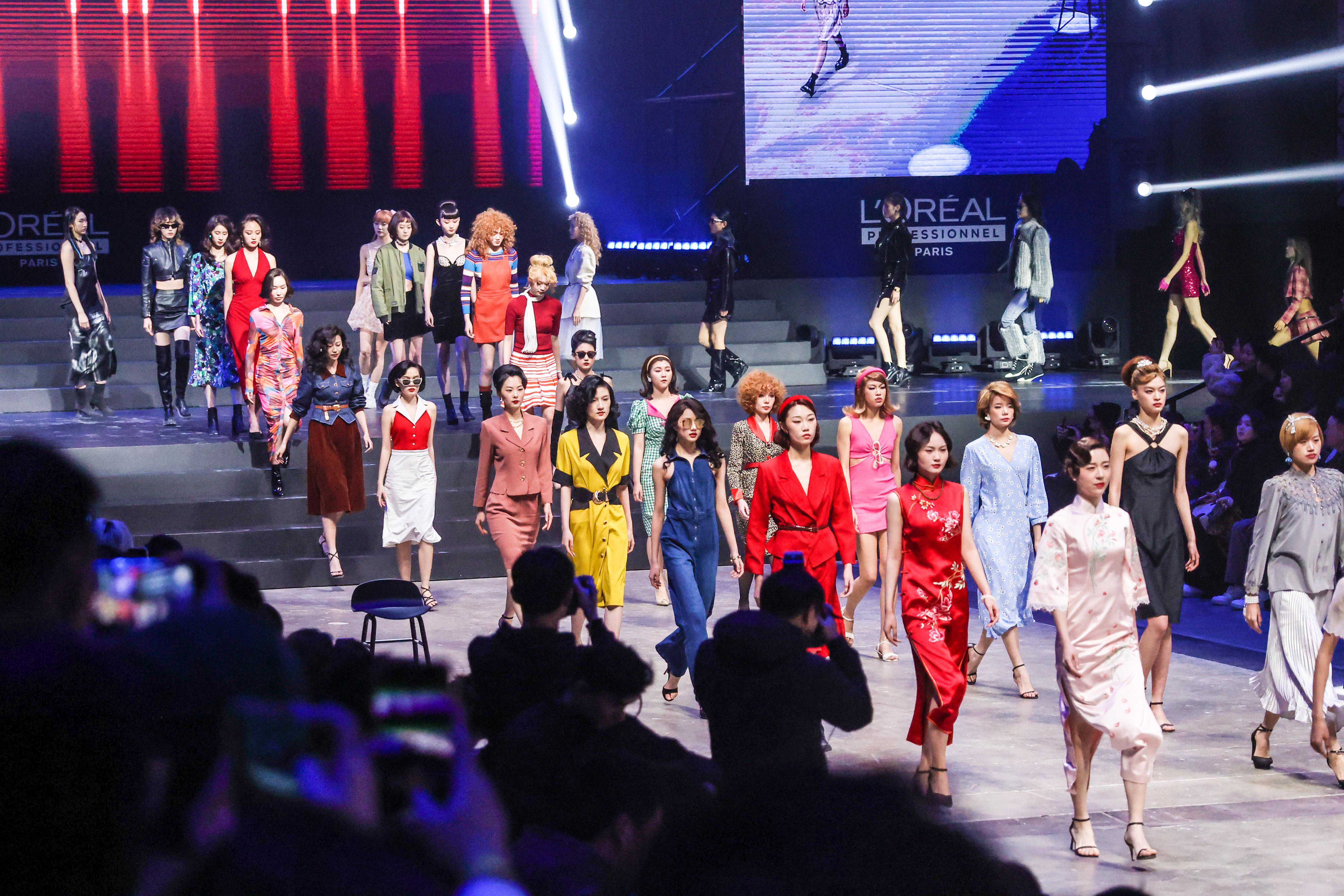 60位行业顶尖发型师集结灵感与匠心，展现发丝科技与美学交融的多样魅力