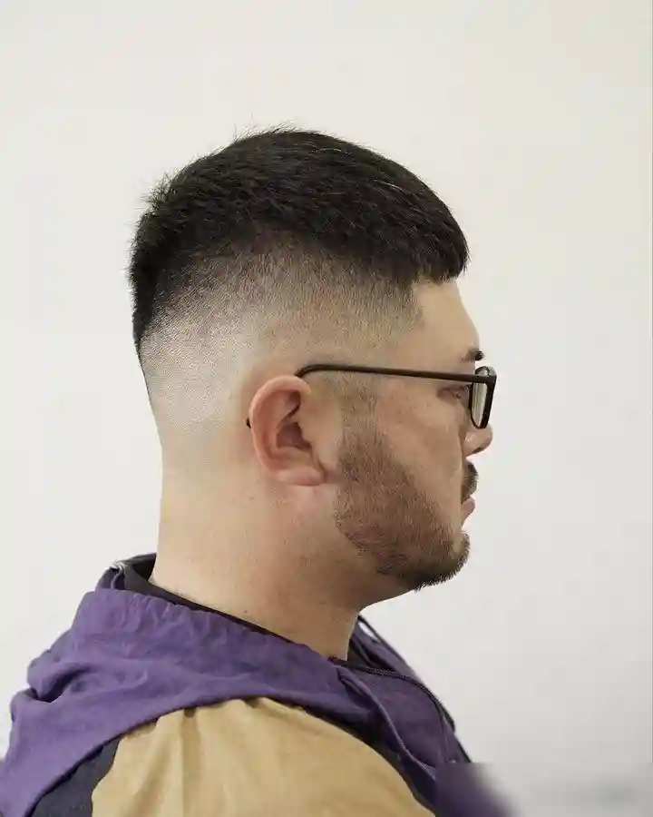 最帅气发型14款，剪完就是不一样，清爽有型真精神