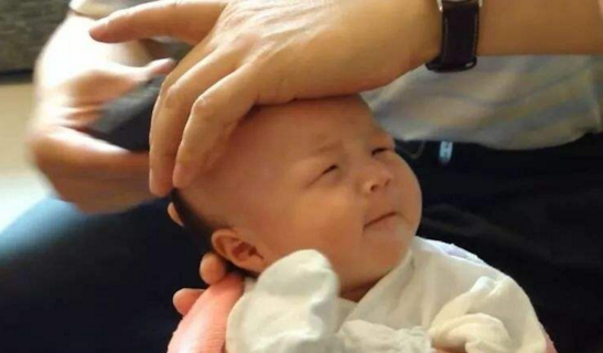 剃完胎发，新生儿就可以长出更茂密的头发？没有科学依据