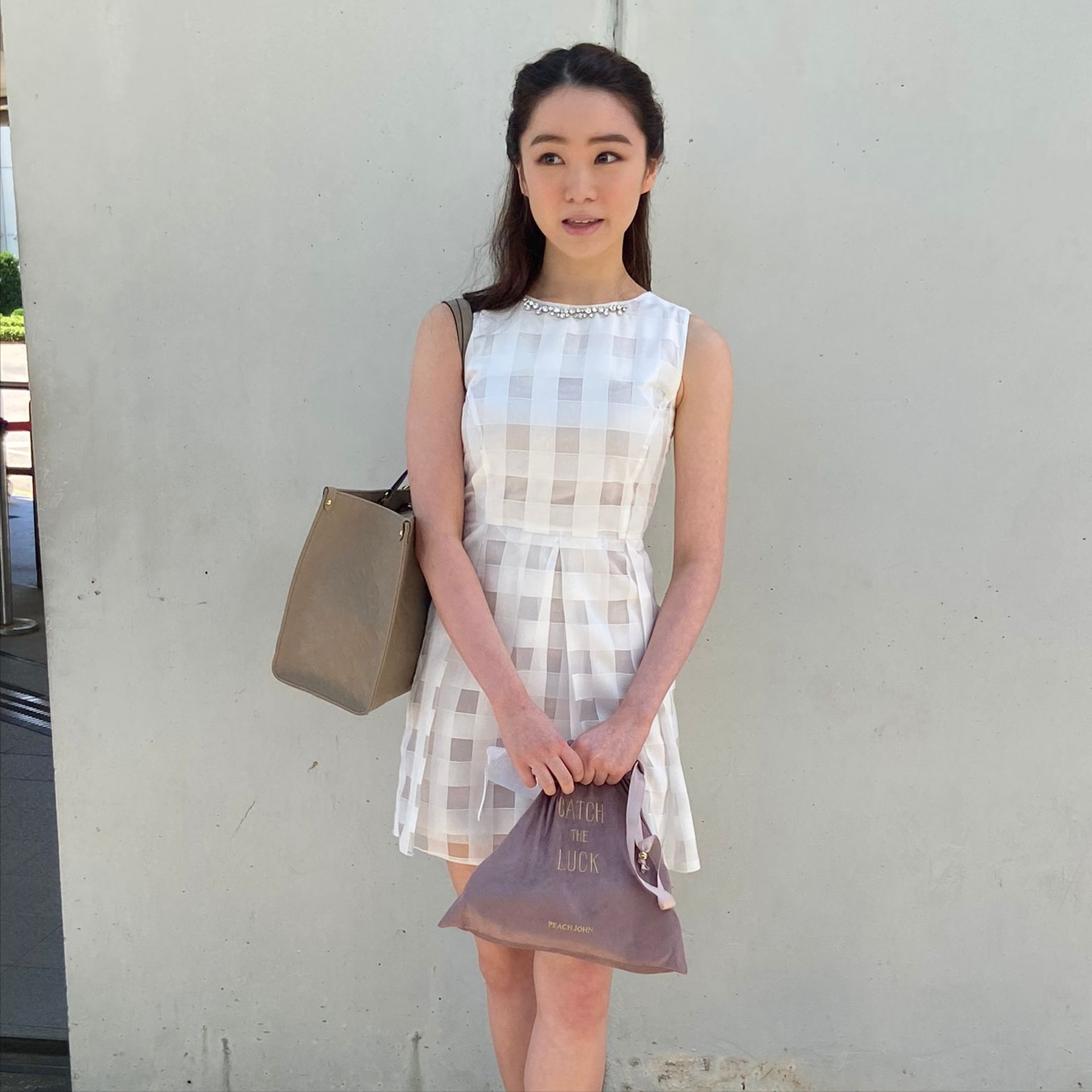 港姐20强诞生，集体做头发，“爆炸头”成黑马，翻版孙艺珍最吸睛