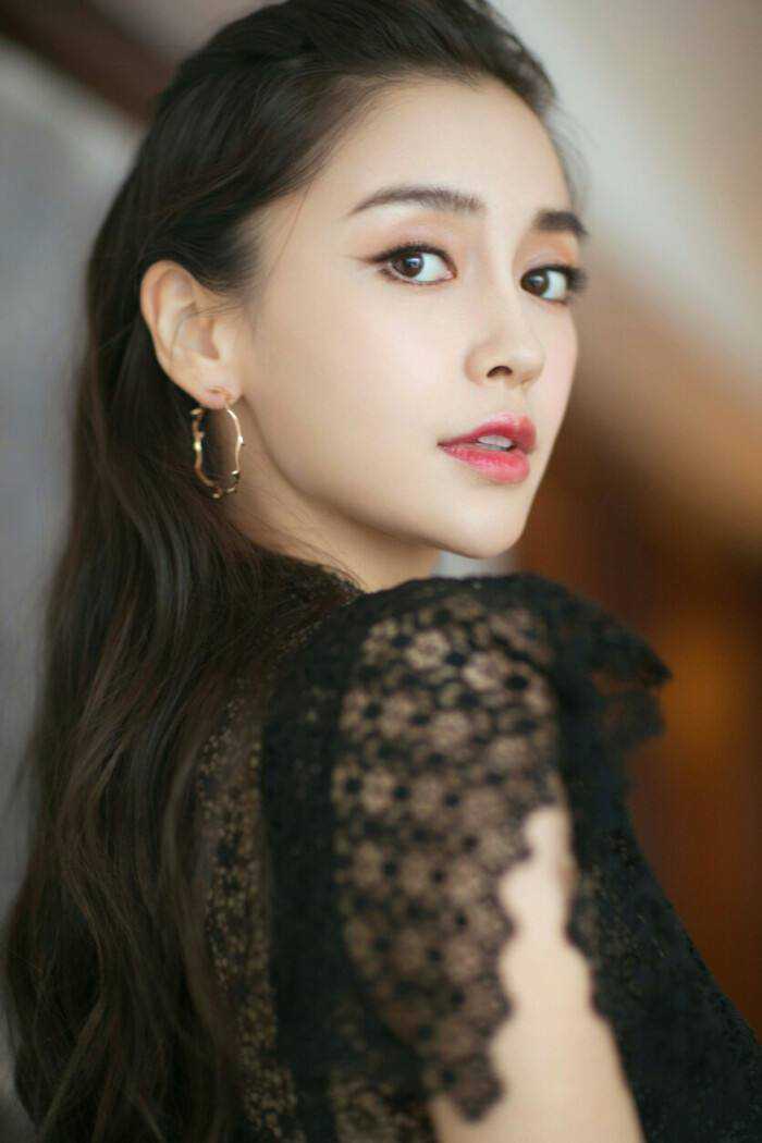 洗头也有“窍门”，洗对头发光泽柔顺，洗错伤发掉发，赶快学起来