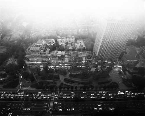 别再自己在家软化头发了，不仅风险大，还有可能让你秀发变...