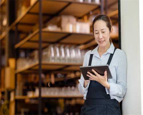 头发：拒绝“地中海”，也不要聪明绝“顶”，我只想好好“生长”