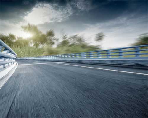 头发褪色和漂色，哪种更伤发？