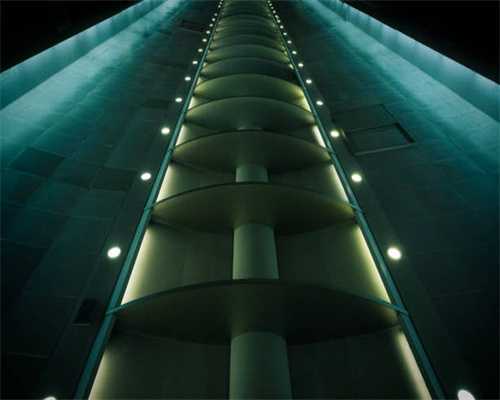 头发干枯？原因及护理方法