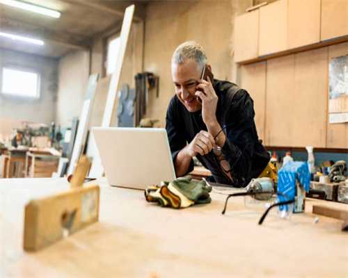 这4个方法能拯救你的头发！