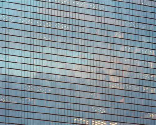 50岁的女人走向下波路了，扎头发好看吗