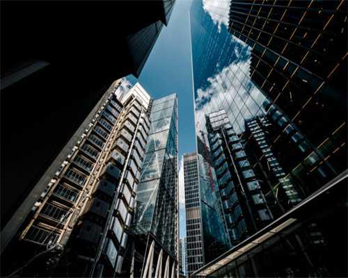 神草传奇星哥说养发百问百答【12】：影响头发颜色的因素有哪些？