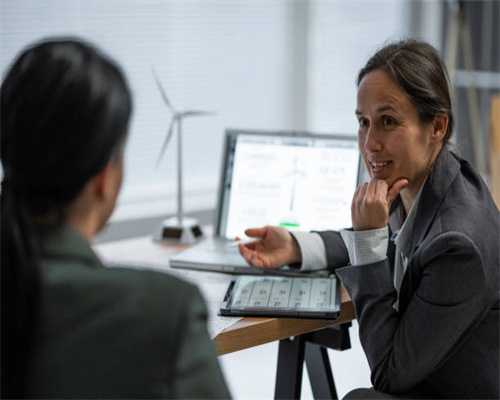 揪心！5岁女童玩耍中头发卷入台钻机，头皮被撕脱
