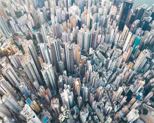 自然卷的男生都看过来，自然卷头发也能变成一种优势