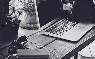 女子多次接受美容院“灌肠排毒”，结果直肠穿孔进医院